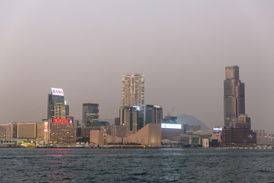 穿越时空探秘香港,活力东方明珠印象之旅